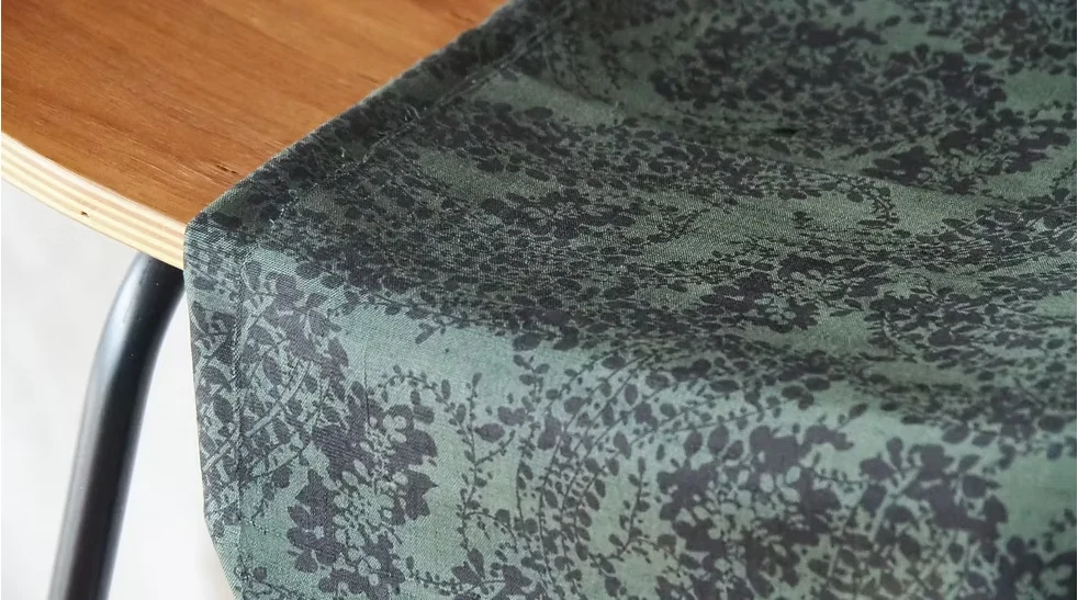 Printed Silk, Soft, 4-Ply, Green and Grey