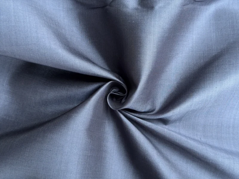Solid-Colour Silk, Smooth Weave, 2-Ply, Lead Grey