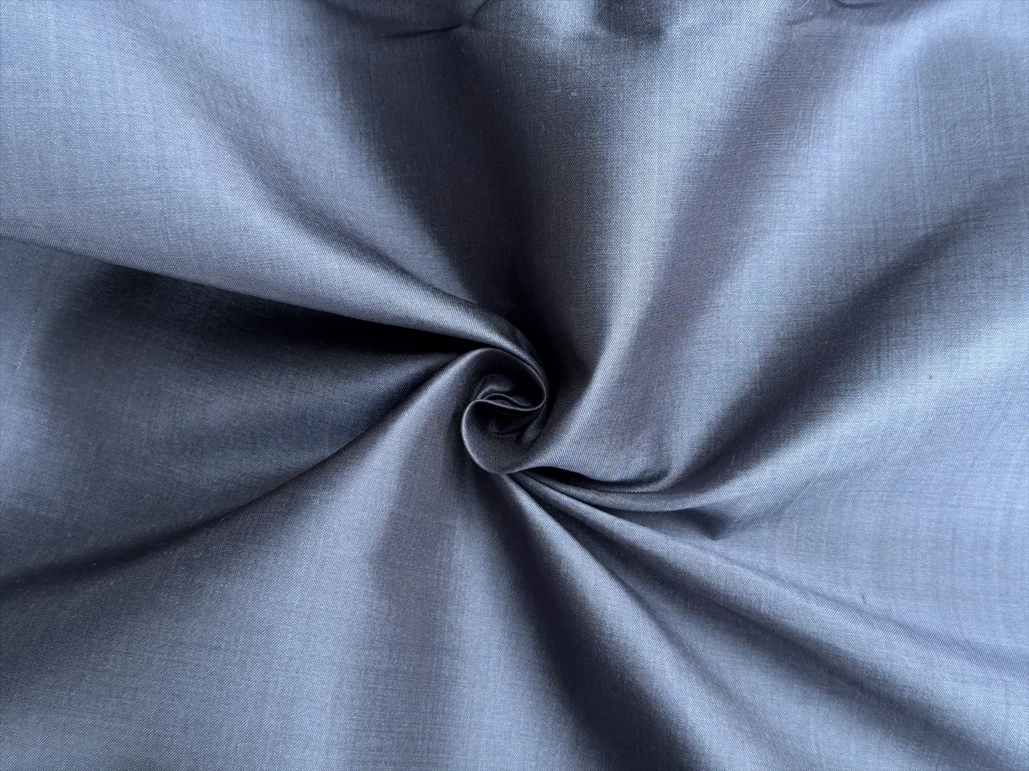Solid-Colour Silk, Smooth Weave, 2-Ply, Lead Grey