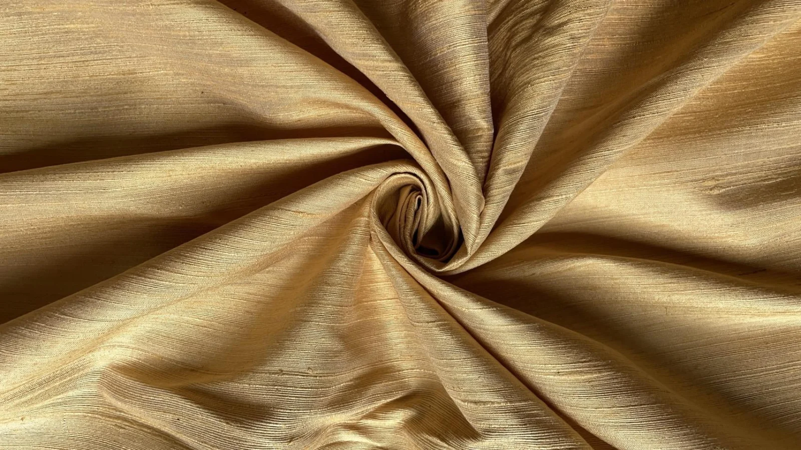 Slubbed Silk, Heavy Textured, Yellow
