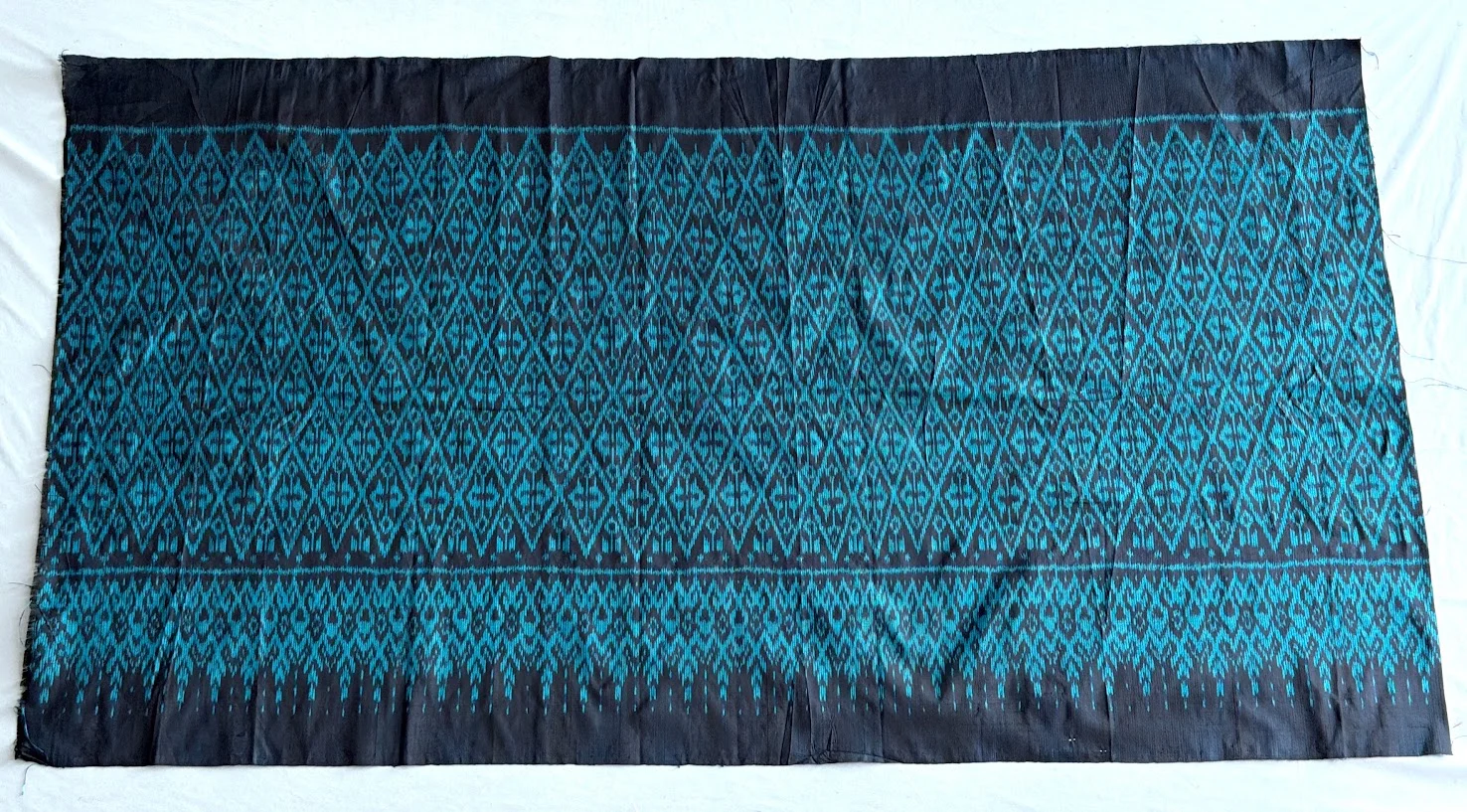 Ikat Silk, 2-Shaft, Lantern Pattern, Navy with Sky Blue Ikat