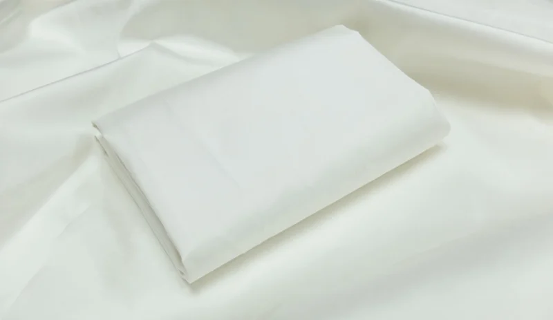 Solid-Colour Silk, Smooth Weave, Heavy Weight, Off-White
