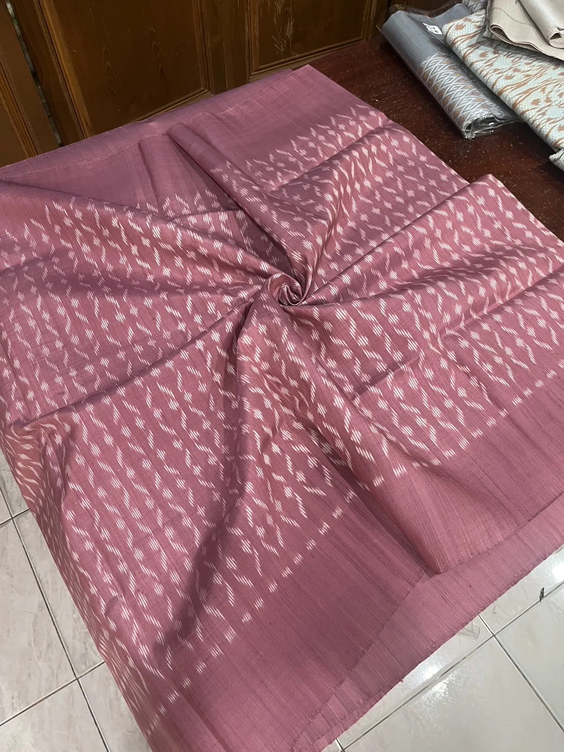 Ikat Native Silk, Pink