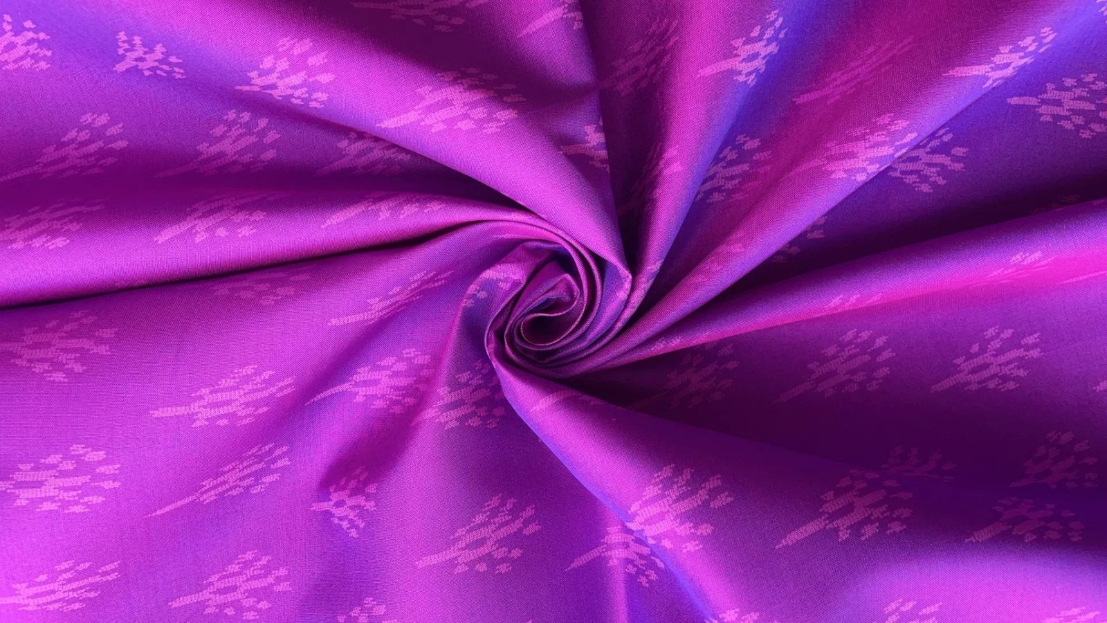 Printed Silk, Smooth Weave, Dok Peep Print, Purple