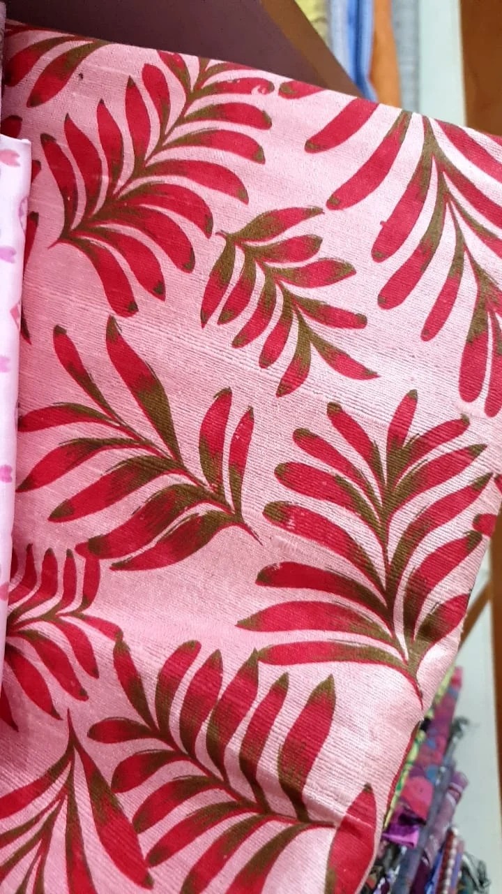 Printed Silk, Textured, Floral Print, Pink Ground