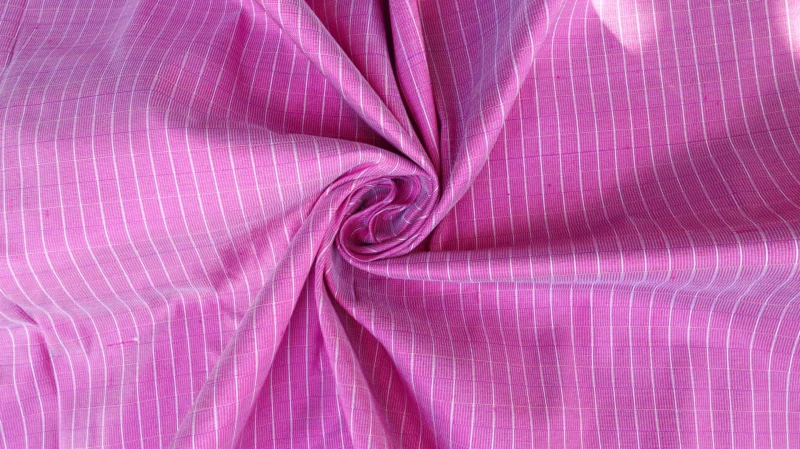 Silk Houndstooth, Pink