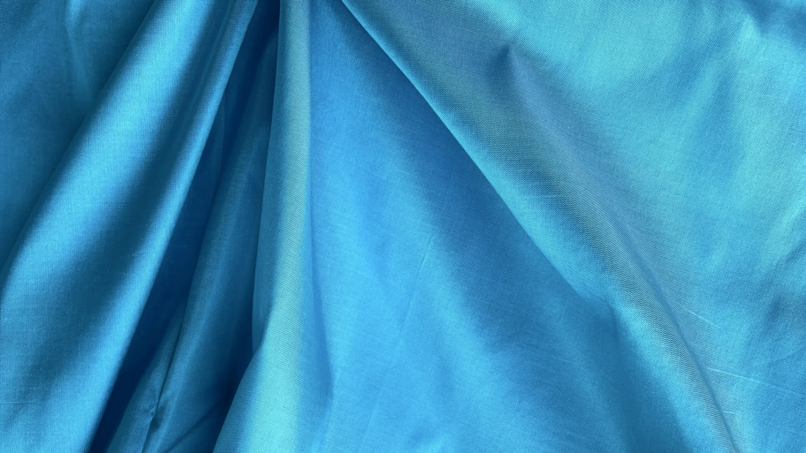 Solid-Colour Silk, Smooth Weave, 2-Ply, Sky Blue