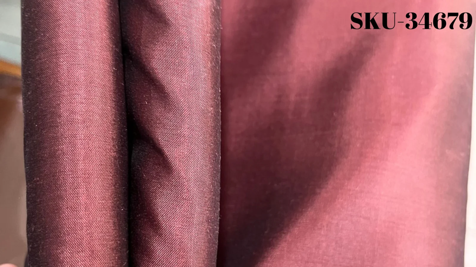 Solid-Colour Silk, Smooth Weave, 2-Ply, Dark Burgundy
