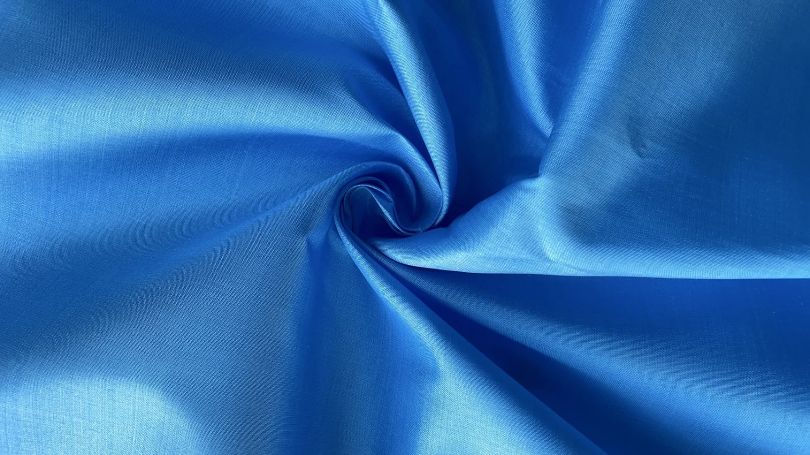 Solid-Colour Silk, Smooth Weave, 2-Ply, Sky Blue