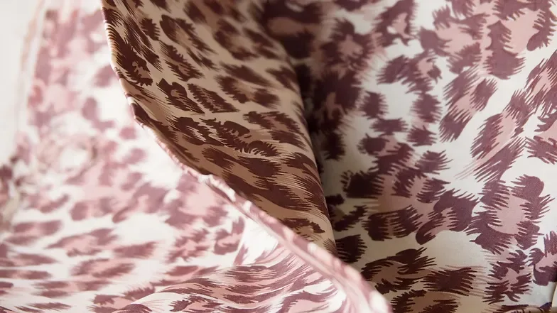 Printed Silk, Smooth Weave, 2-Ply, Cream and Brown