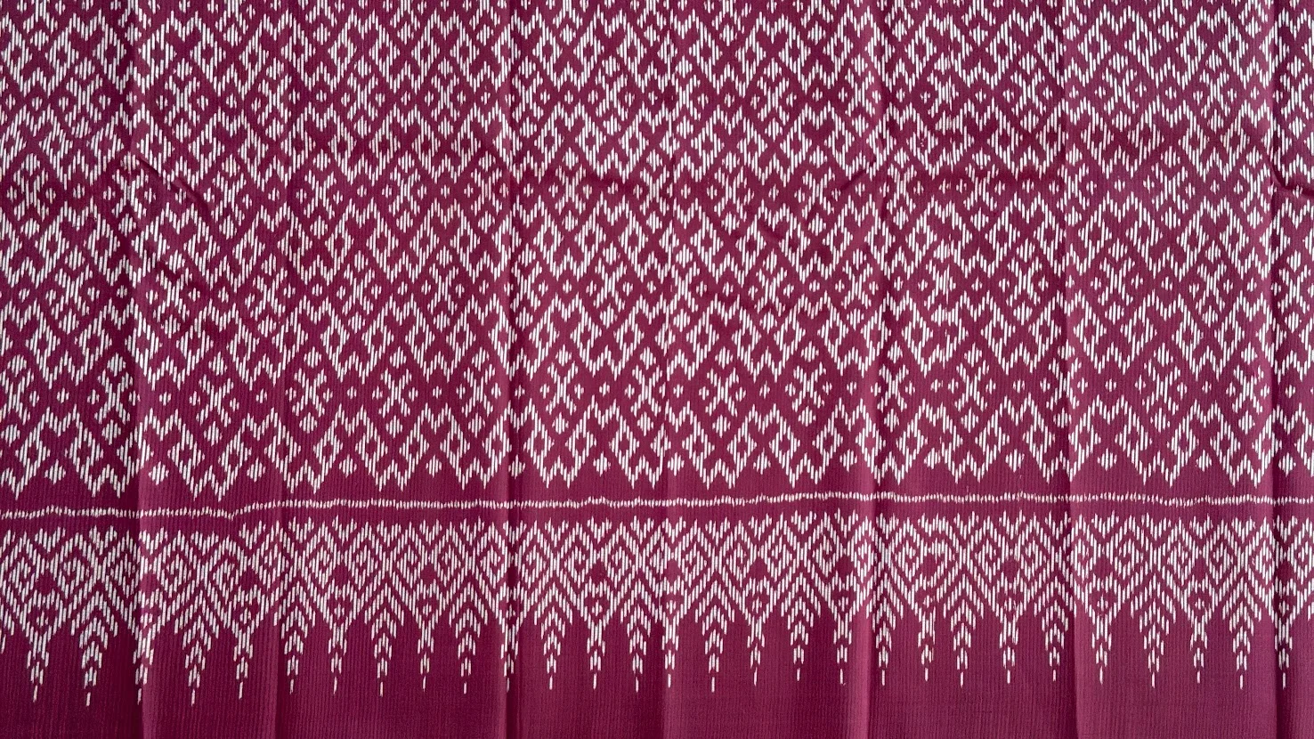 Ikat Silk, 2-Shaft, Lantern Pattern, Plum Red