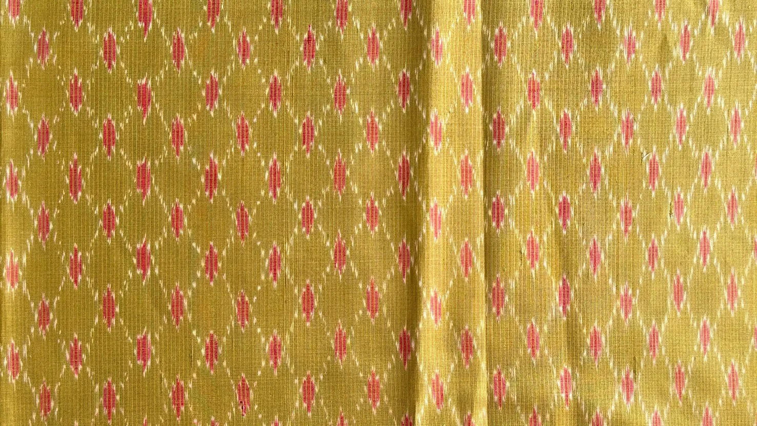 Ikat Silk, 2-Shaft, Kan Yaeng Pattern, Ochre Green