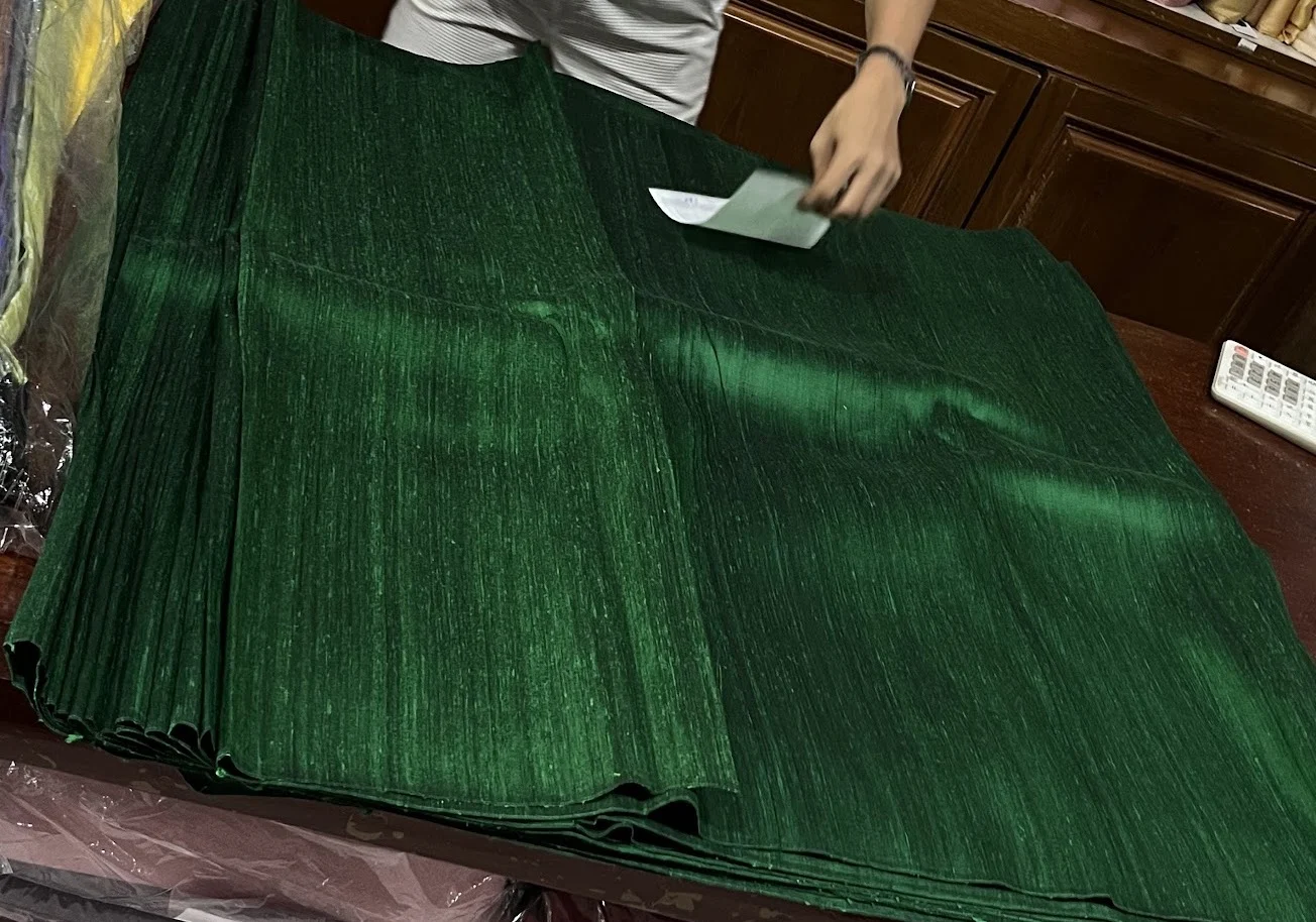 Slubbed Silk, Lightweight, Green