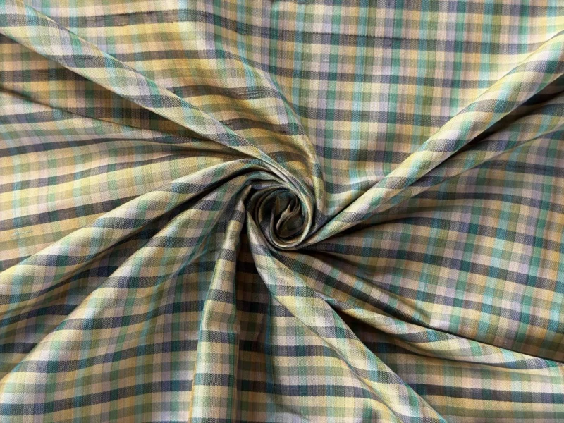 Silk Plaid, Smooth Weave, Black and Green