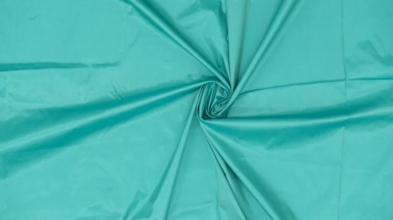 Solid-Colour Silk, Smooth Weave, 2-Ply, Turquoise Green