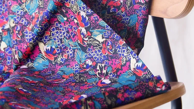 Printed Silk, Smooth Weave, 2-Ply, Multicolour