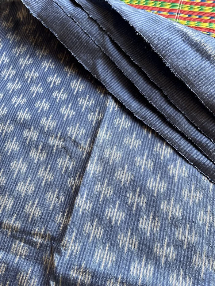 Ikat Silk, 2-Shaft, Lantern Pattern, Indigo Blue