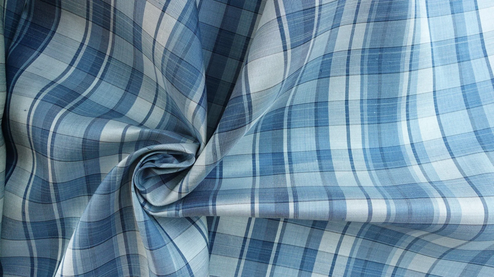 Silk Plaid, Smooth Weave, Light Blue and White