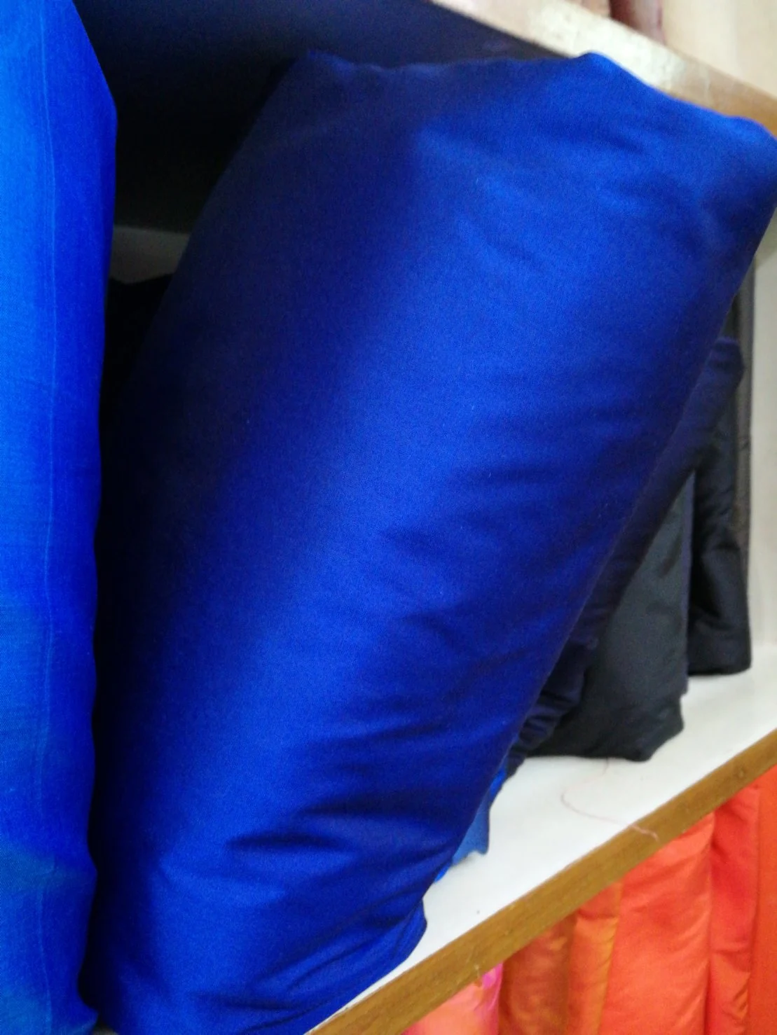 Solid-Colour Silk, Smooth Weave, 2-Ply, Dark Blue