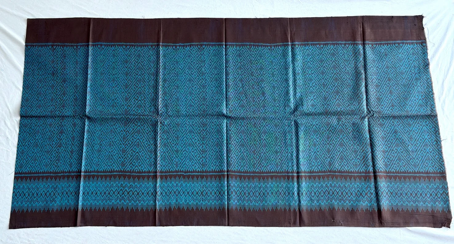 Ikat Silk, 2-Shaft, Zigzag Pattern, Dark Brown with Turquoise Ikat