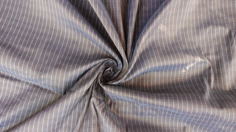 Silk Houndstooth, Bark Brown