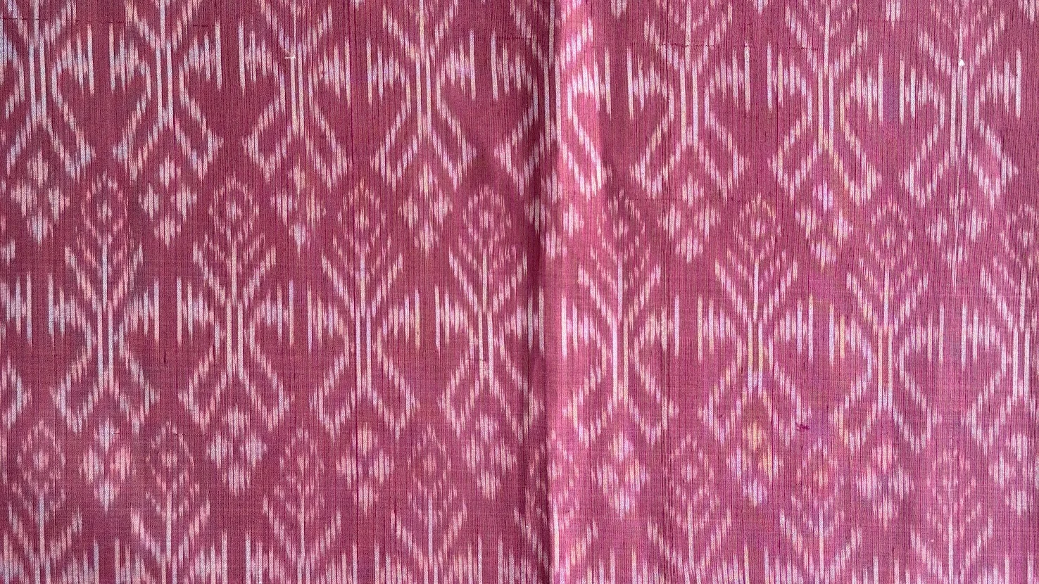 Ikat Silk, 2-Shaft, Floral Pattern, Pink